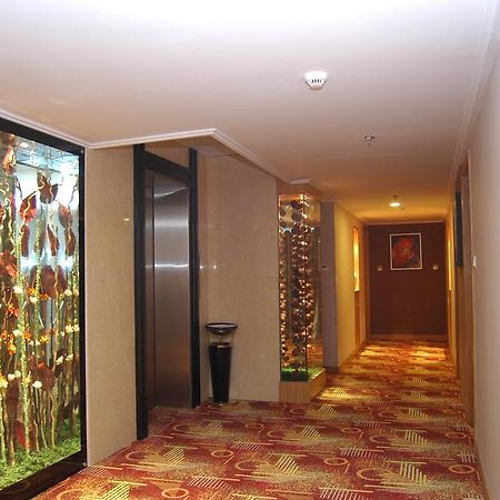 Yiwu Kasion Pushang Hotel Exterior photo