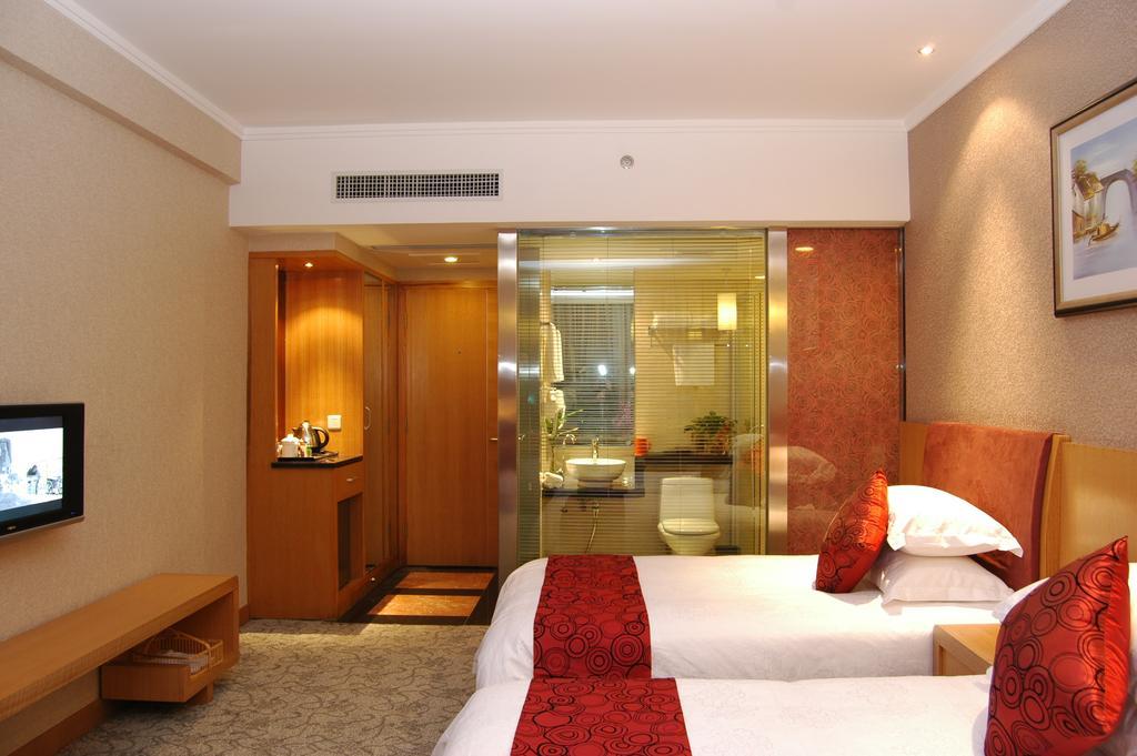 Yiwu Kasion Pushang Hotel Exterior photo